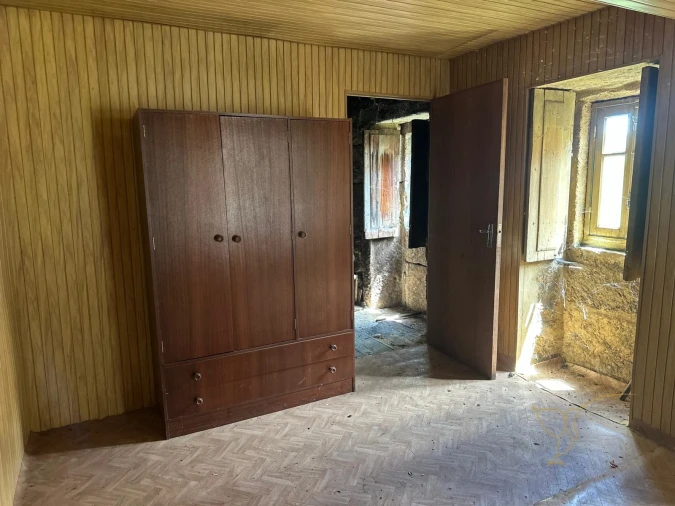 Moradia T2 para Venda em Castro Laboreiro e Lamas de Mouro Foto 8