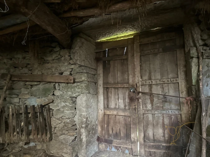 Moradia T3 para Venda em Castro Laboreiro e Lamas de Mouro Foto 13