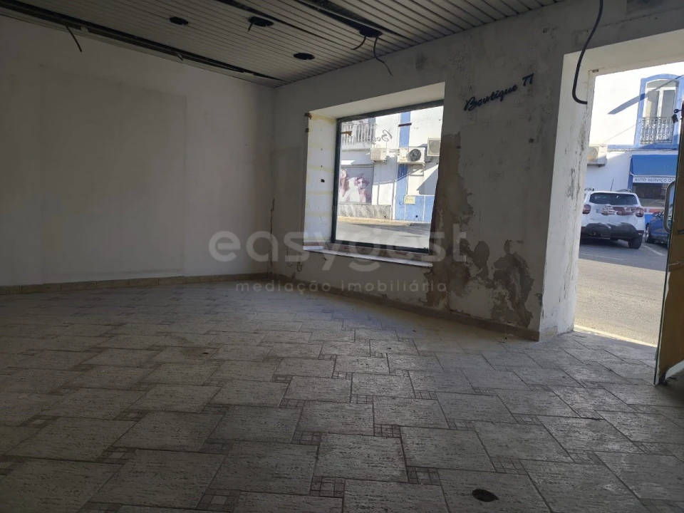 Loja para Venda em Aljustrel e Rio de Moinhos Foto 1