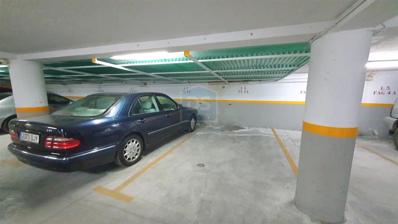 Apartamento T2 para Venda em Silves Foto 21