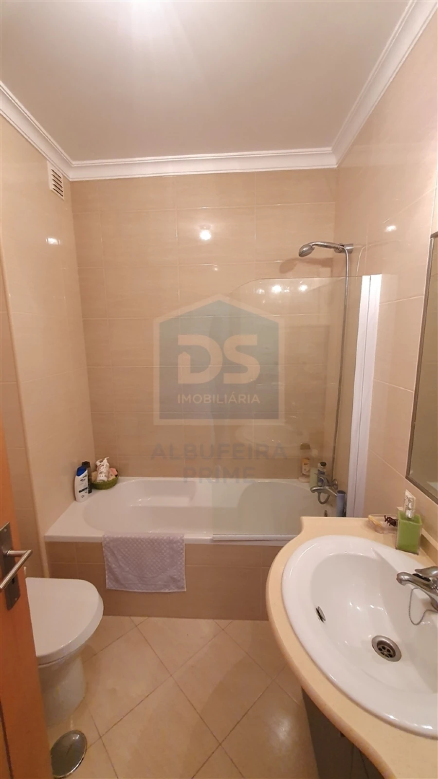 Apartamento T2 para Venda em Silves Foto 9