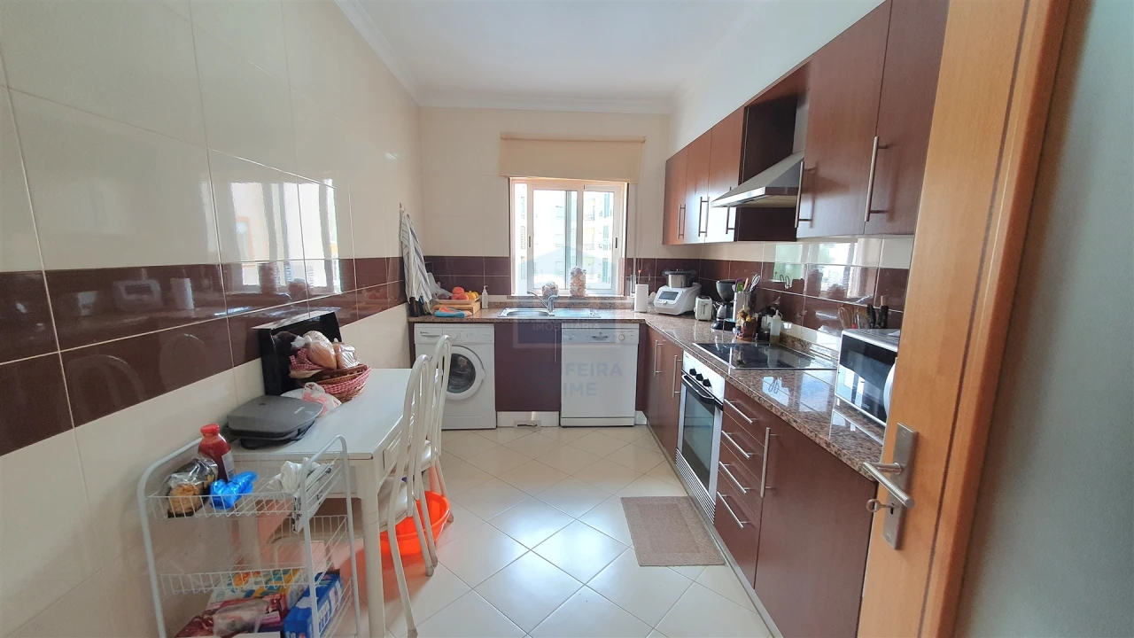 Apartamento T2 para Venda em Silves Foto 4