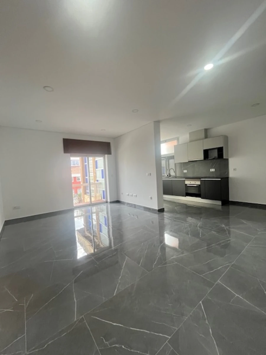Apartamento T2 para Venda em Viseu Foto 5