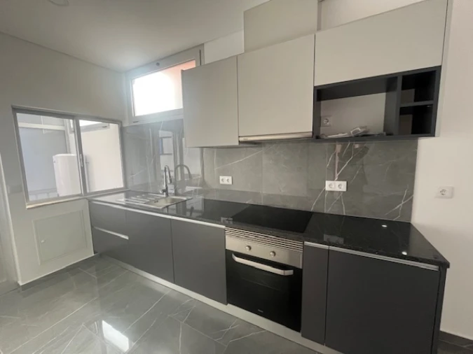Apartamento T2 para Venda em Viseu Foto 3