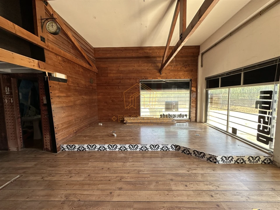 Loja para Venda em Buarcos Foto 5