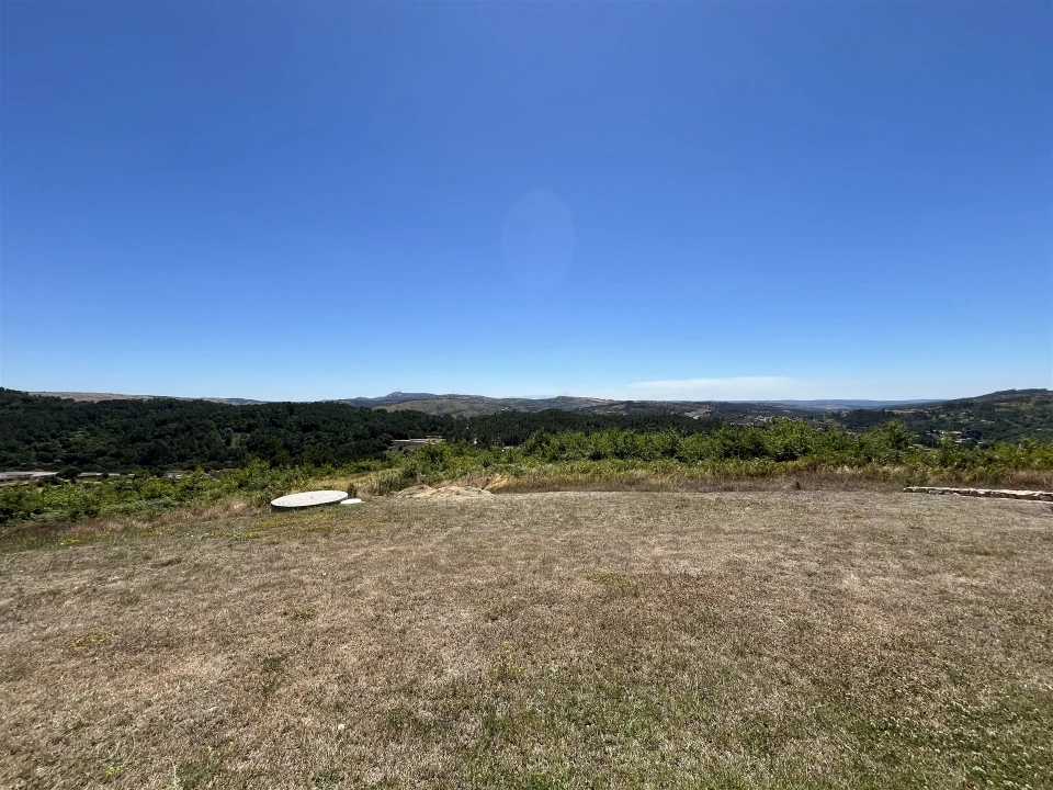 Moradia T3 para Venda em Castro Daire Foto 31