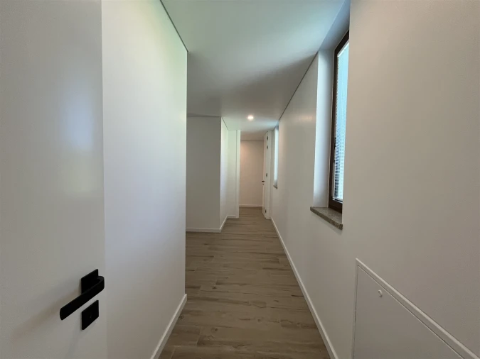 Moradia T3 para Venda em Castro Daire Foto 33