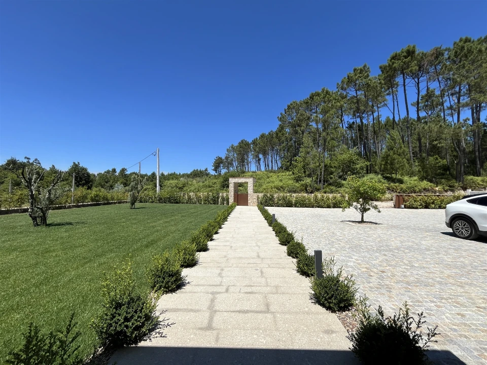 Moradia T3 para Venda em Castro Daire Foto 48