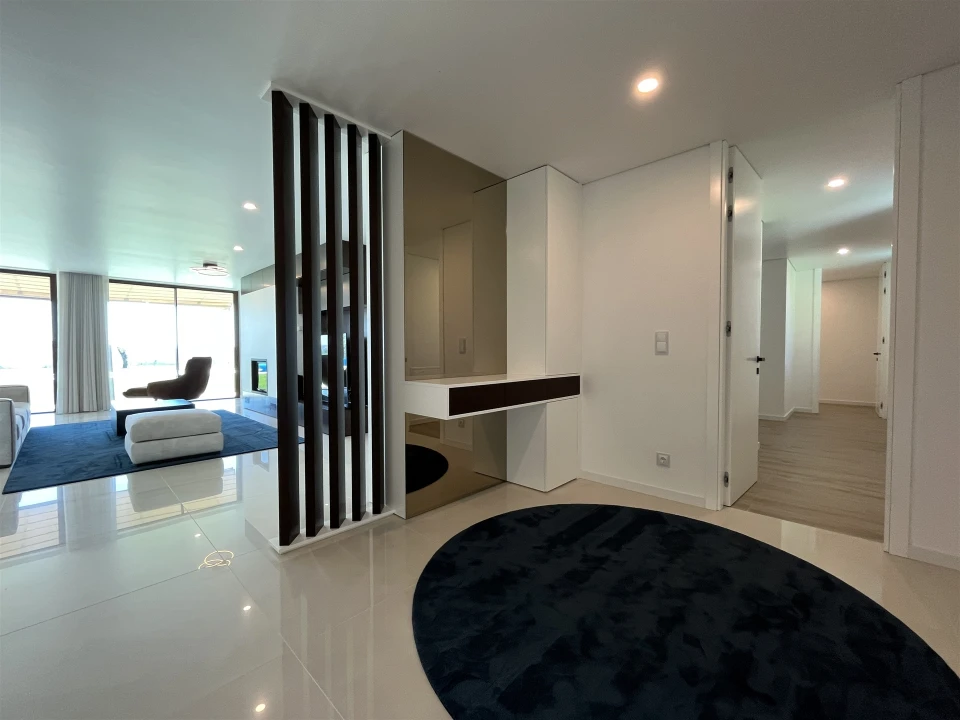 Moradia T3 para Venda em Castro Daire Foto 8