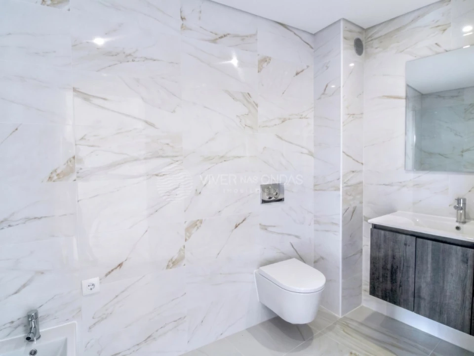Apartamento T1 para Venda em Corroios Foto 10