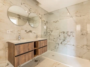 Apartamento T1 para Venda em Corroios