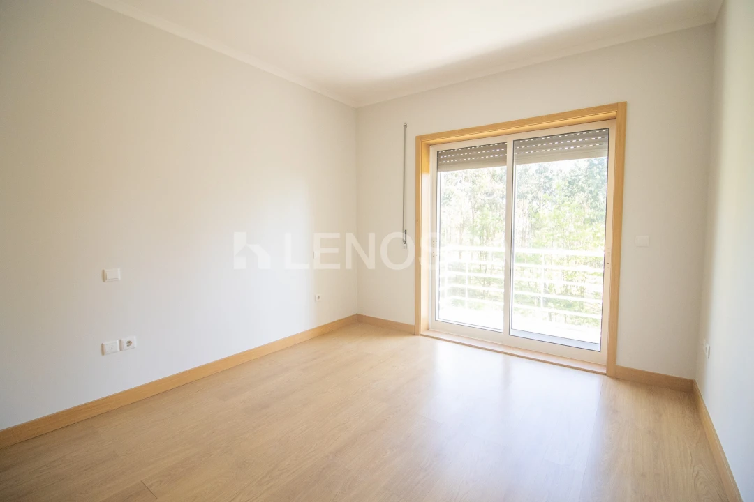 Apartamento T3 para Venda em Santa Maria da Feira, Travanca, Sanfins e Espargo Foto 9