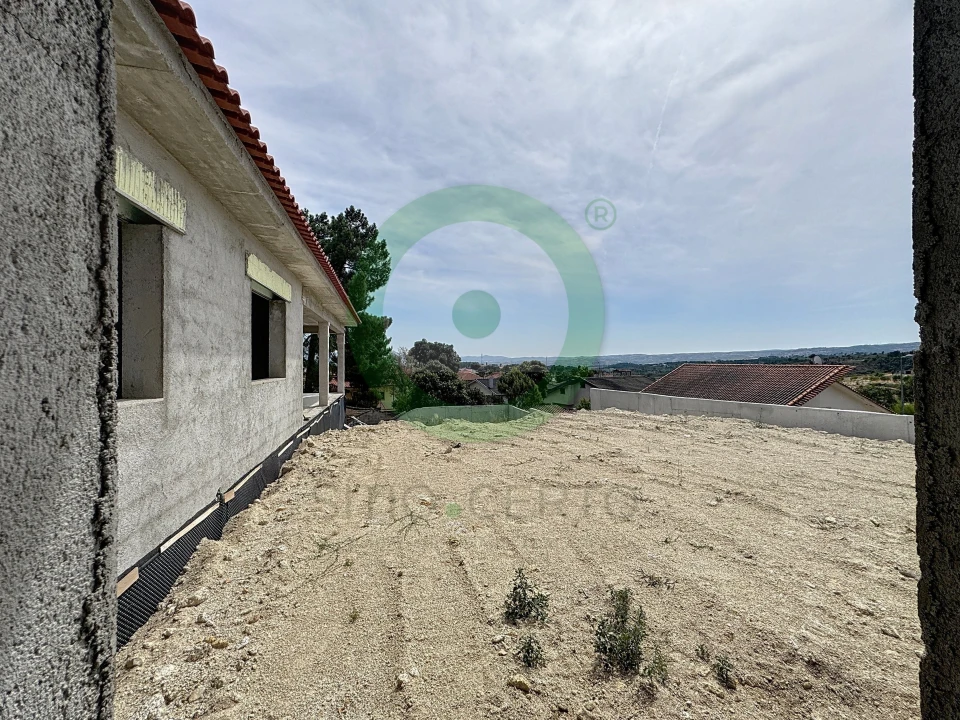 Moradia T0 para Venda em Valpaços e Sanfins Foto 10