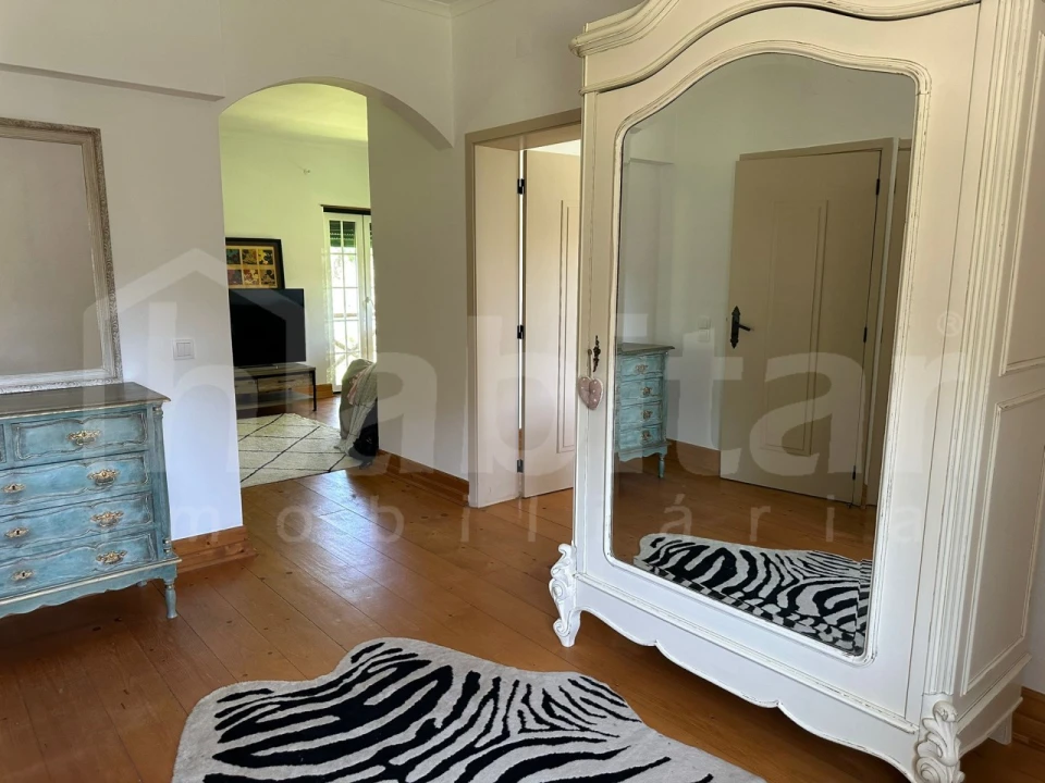 Moradia T4 para Arrendamento em Santo Estêvão Foto 29