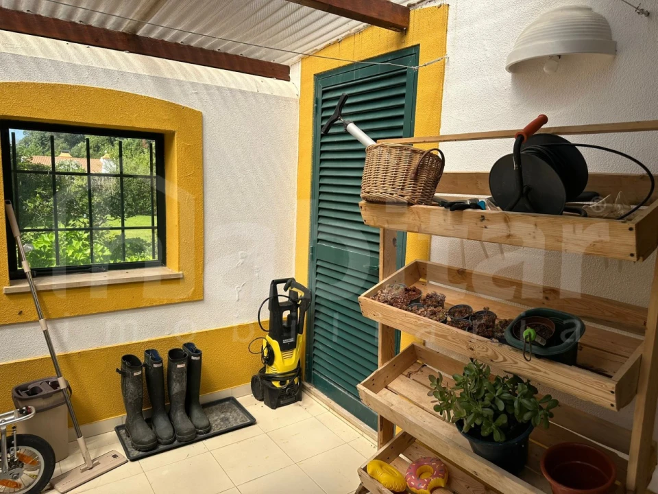 Moradia T4 para Arrendamento em Santo Estêvão Foto 11