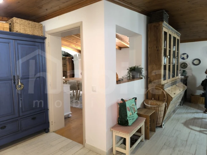 Moradia T4 para Arrendamento em Santo Estêvão Foto 15