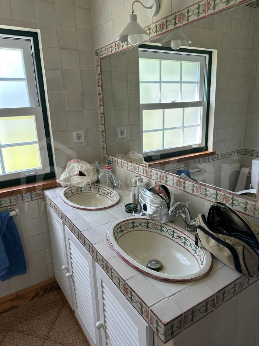 Moradia T4 para Arrendamento em Santo Estêvão Foto 42