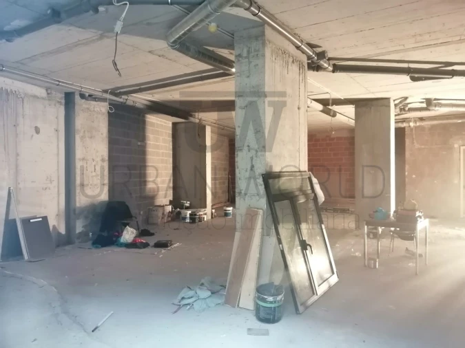 Loja para Venda em Algés, Linda-A-Velha e Cruz Quebrada-Dafundo Foto 4