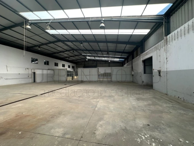 Armazém para Venda em Salvaterra de Magos e Foros de Salvaterra Foto 19