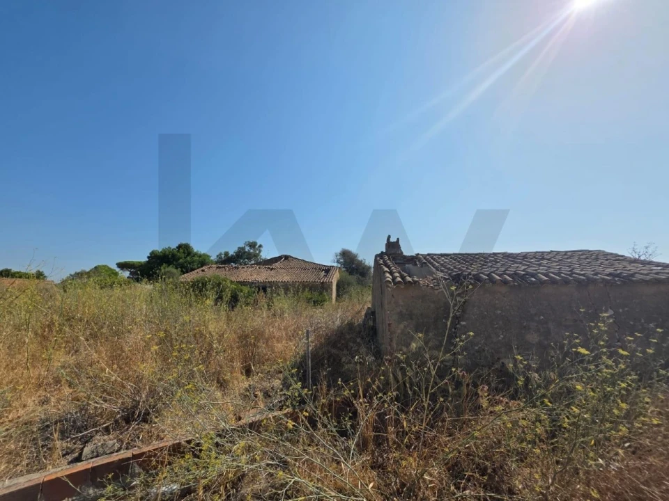 Terreno para Venda em Bensafrim e Barão de São João Foto 56