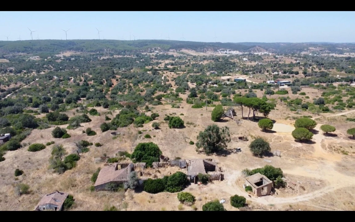 Terreno para Venda em Bensafrim e Barão de São João Foto 72