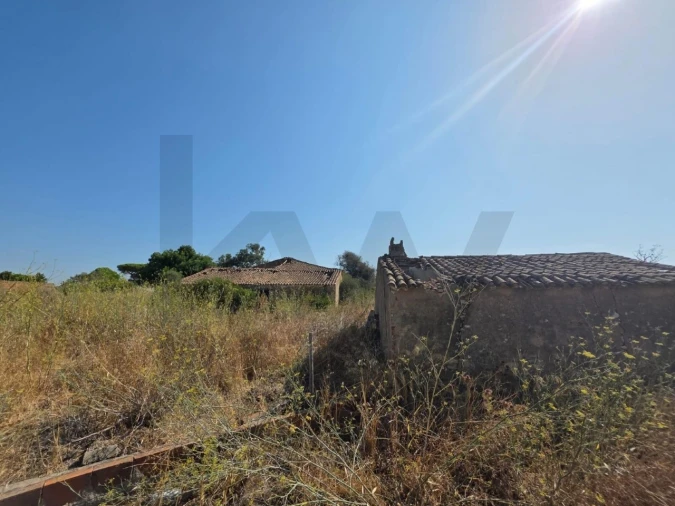 Terreno para Venda em Bensafrim e Barão de São João Foto 56