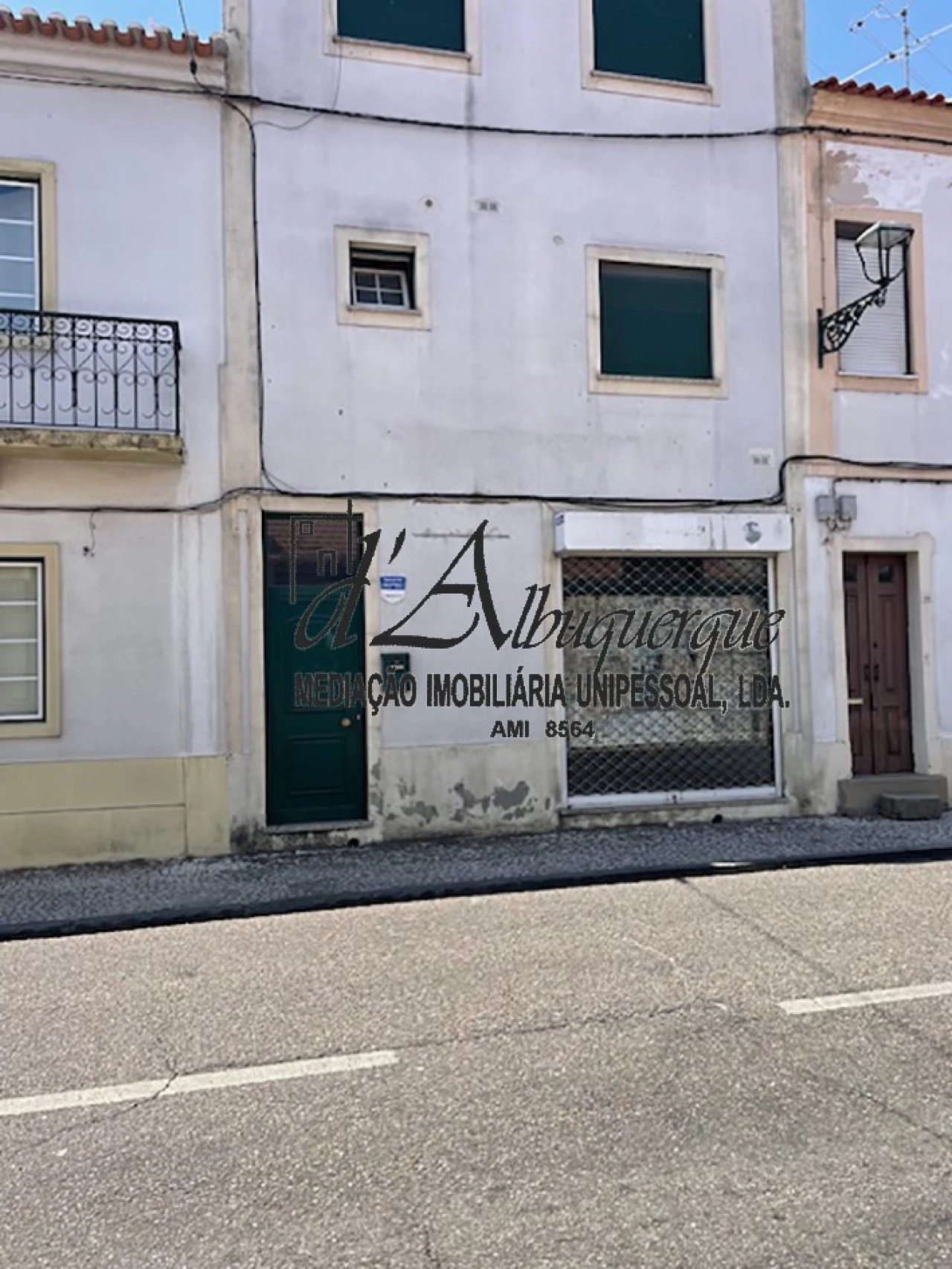 Loja para Venda em Ponte de Sor, Tramaga e Vale de Açor Foto 1