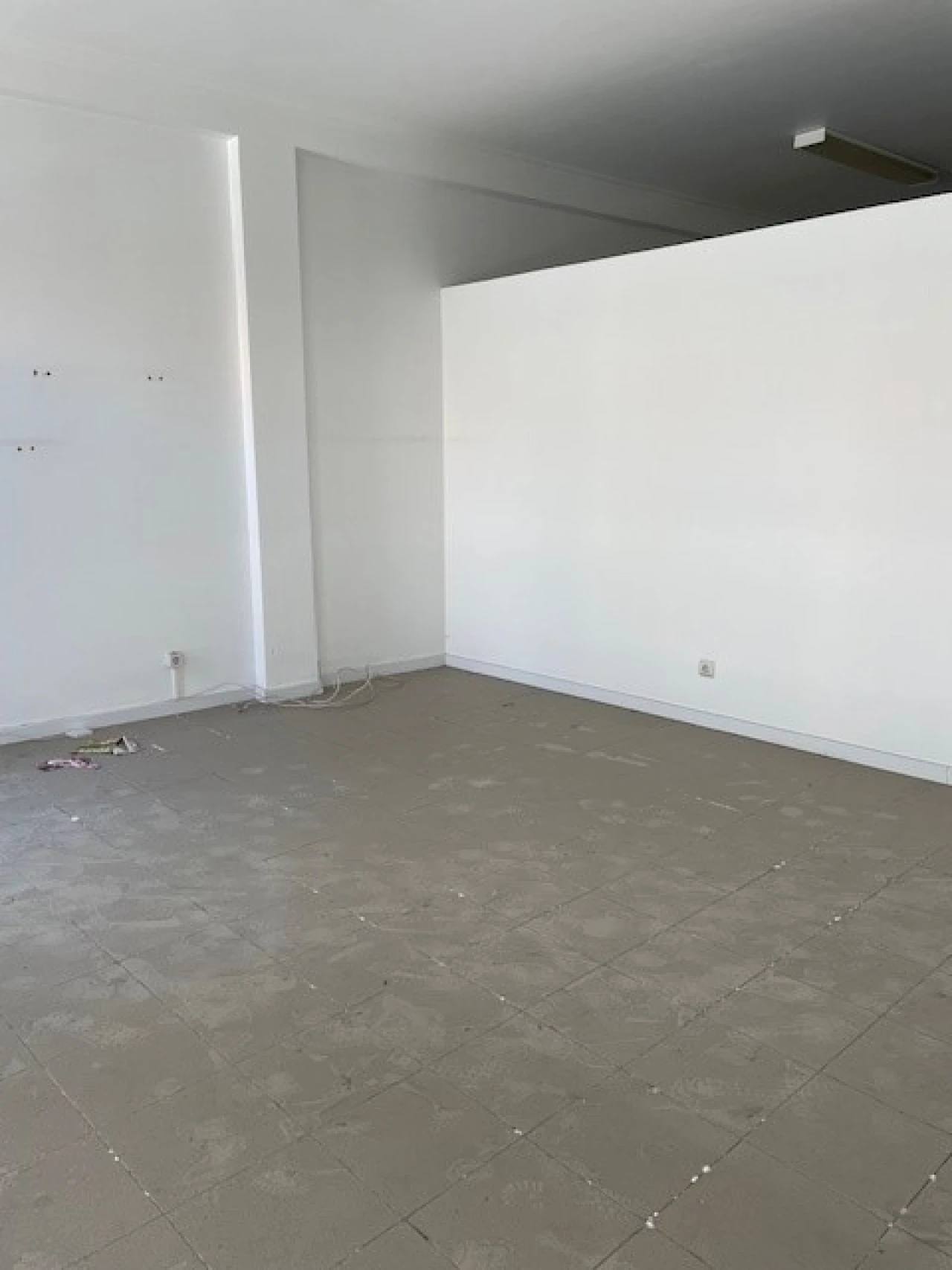 Loja para Venda em Ponte de Sor, Tramaga e Vale de Açor Foto 2