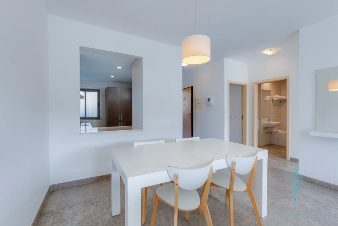 Apartamento T2 para Venda em Odiaxere Foto 10