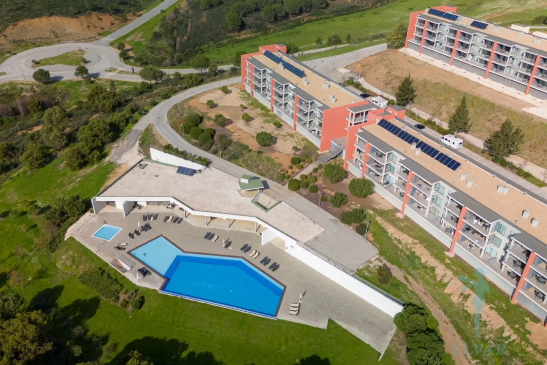 Apartamento T2 para Venda em Odiaxere Foto 32