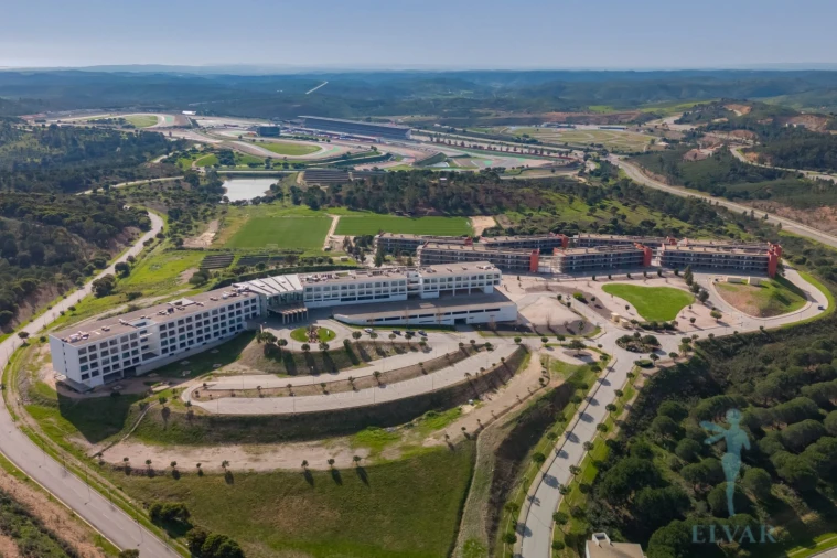 Apartamento T2 para Venda em Odiaxere Foto 26