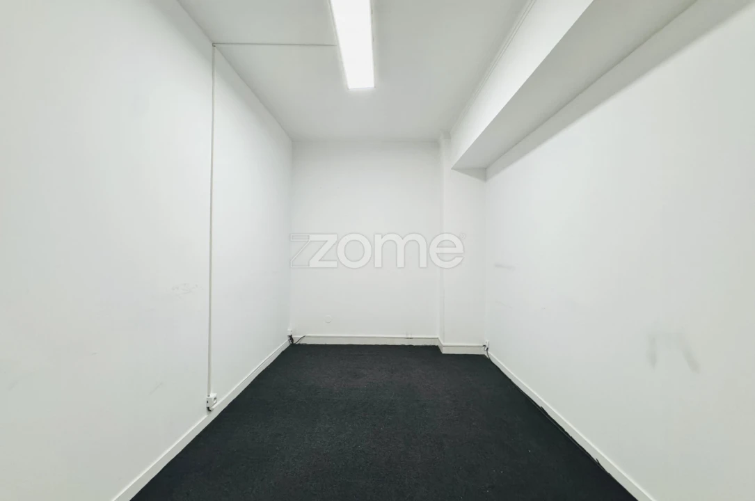 Escritório para Arrendamento em Penha de França Foto 18