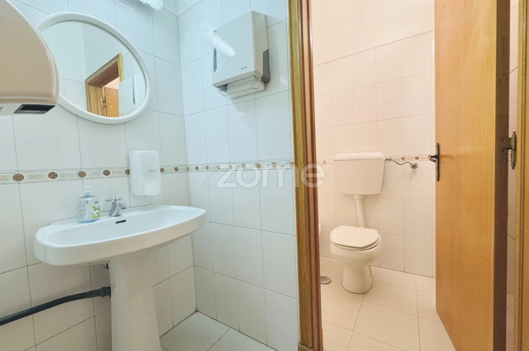 Escritório para Arrendamento em Penha de França Foto 26