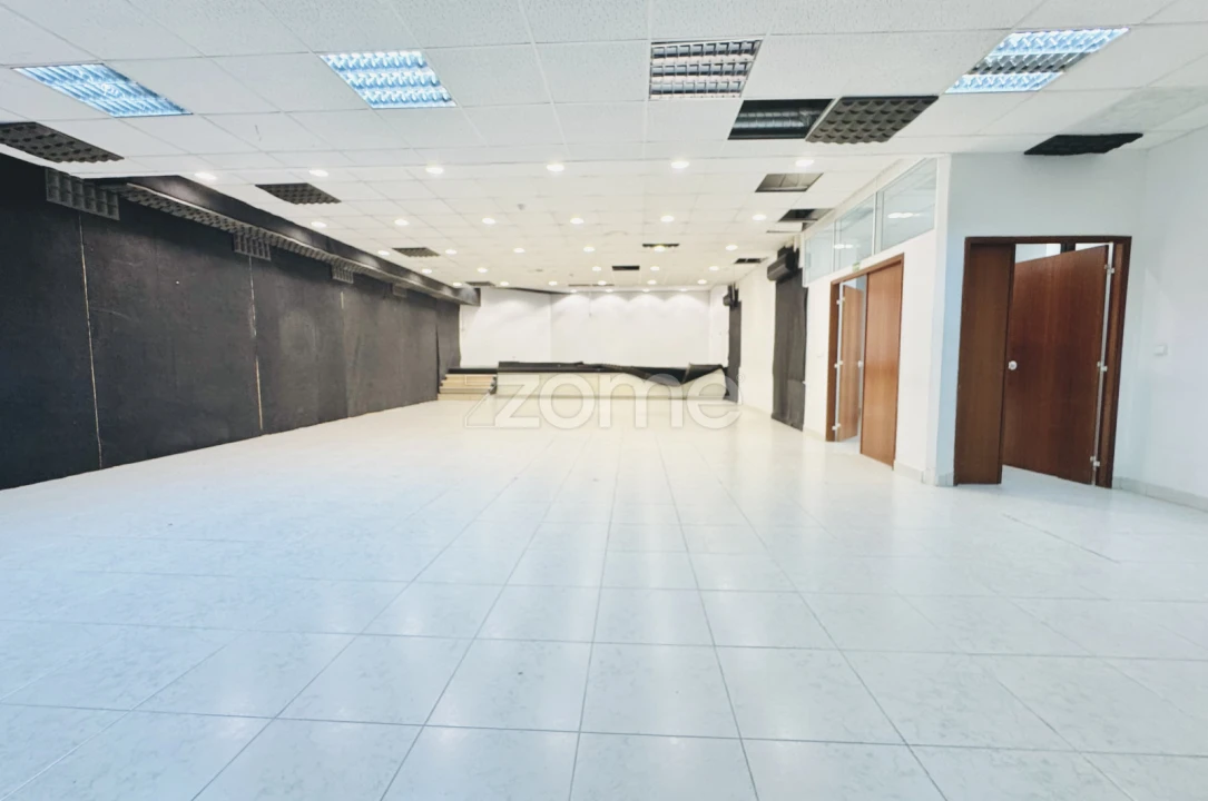 Escritório para Arrendamento em Penha de França Foto 25