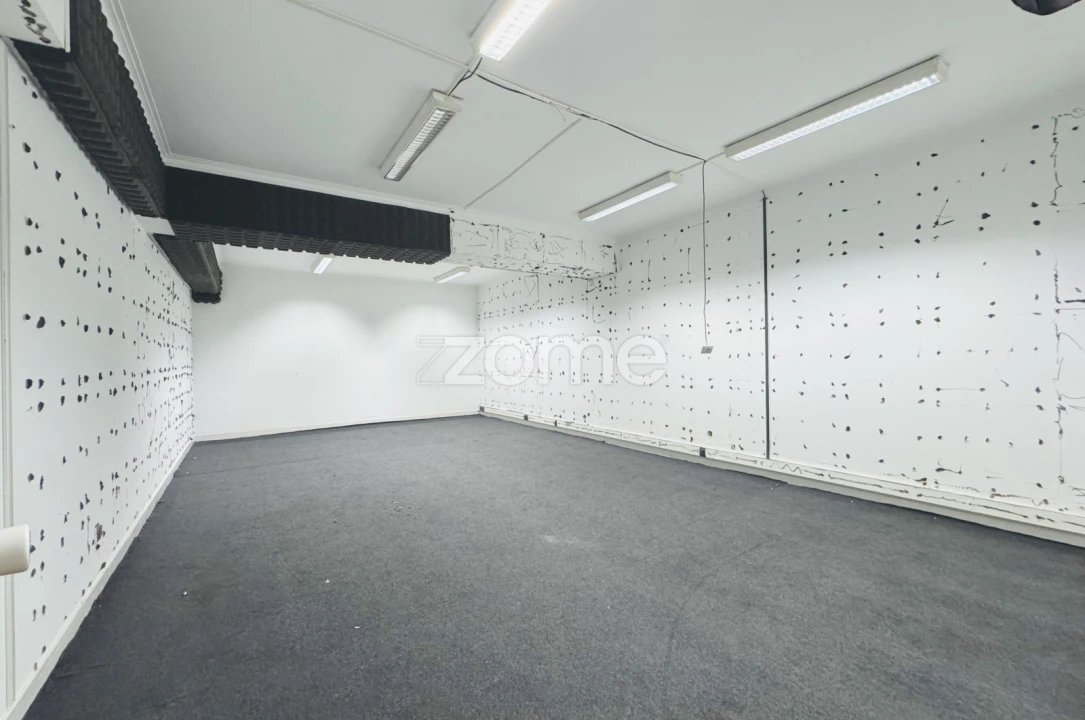 Escritório para Arrendamento em Penha de França Foto 20