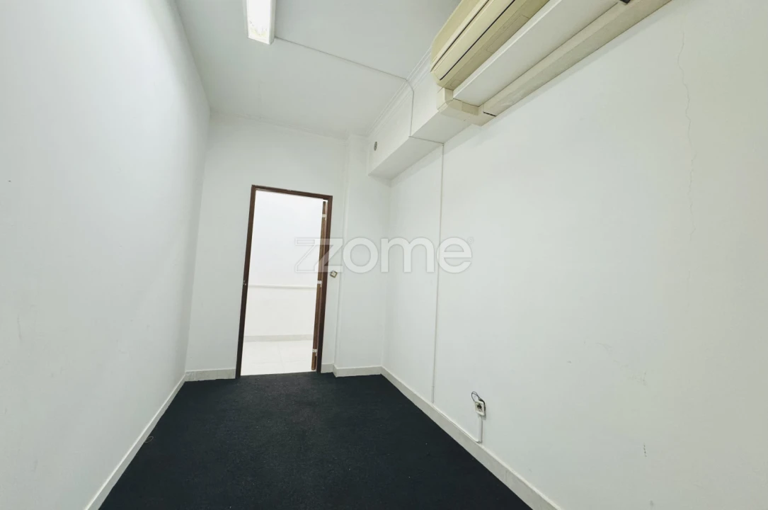 Escritório para Arrendamento em Penha de França Foto 21