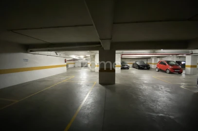 Escritório para Arrendamento em Penha de França