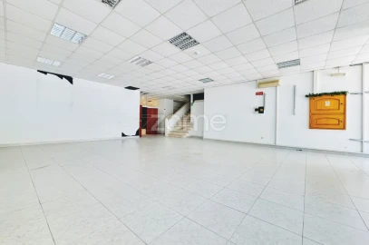 Escritório para Arrendamento em Penha de França