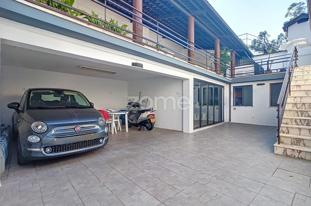 Moradia T5 para Venda em Antuzede e Vil de Matos Foto 40