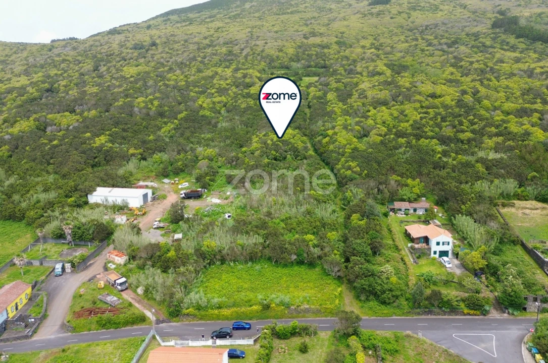 Terreno para Venda em Capelo Foto 1