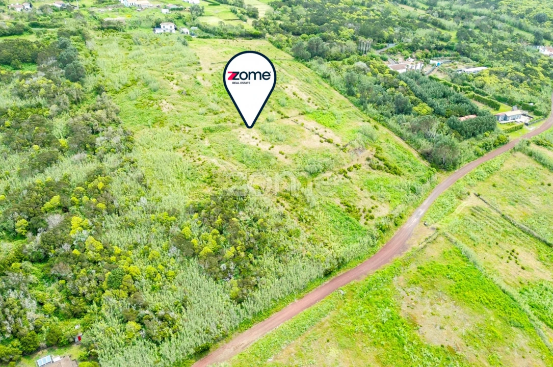 Terreno para Venda em Capelo Foto 1