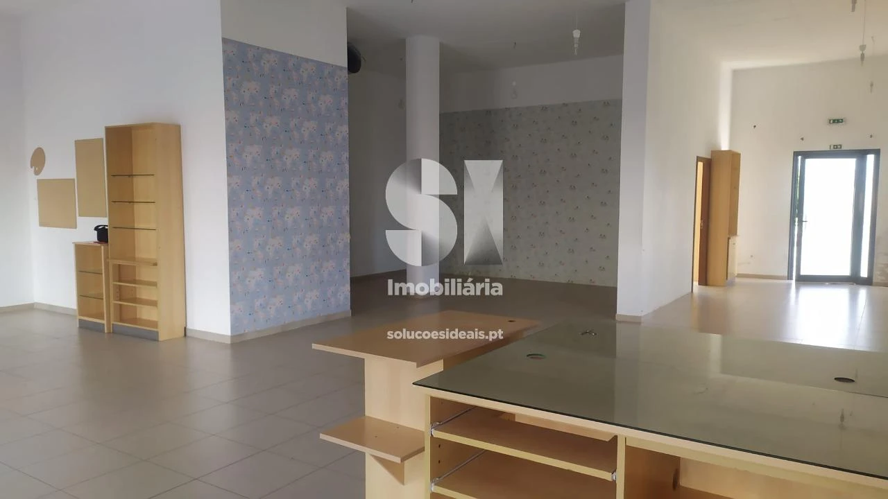 Negócio para Venda em Pereira Foto 1