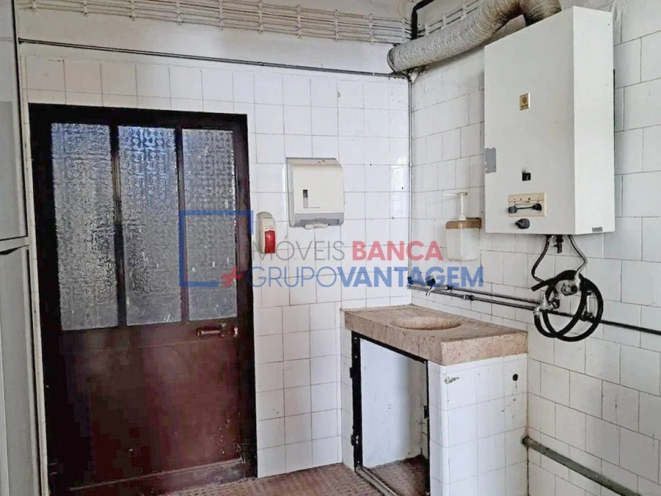 Moradia T3 para Venda em Vila Nova da Baronia Foto 18