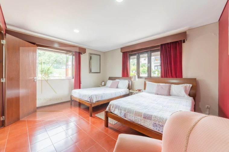 Moradia T4 para Venda em Arca e Ponte de Lima Foto 11