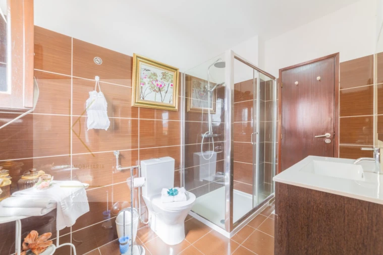 Moradia T4 para Venda em Arca e Ponte de Lima Foto 25