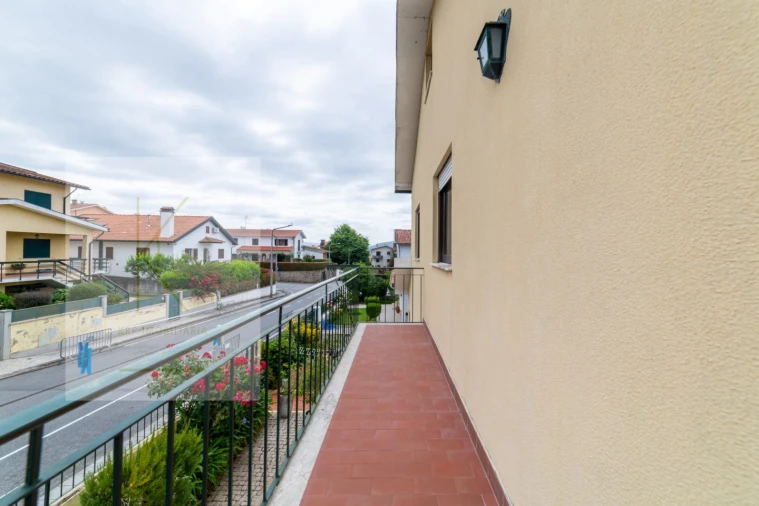 Moradia T4 para Venda em Arca e Ponte de Lima Foto 31