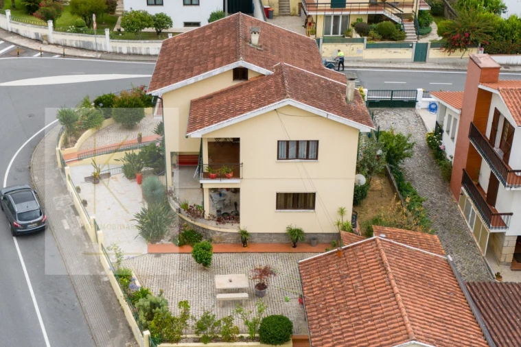 Moradia T4 para Venda em Arca e Ponte de Lima Foto 37