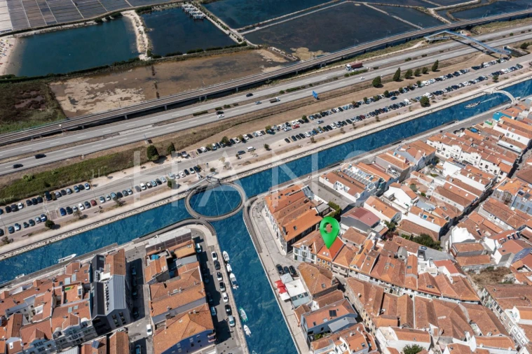 Apartamento T2 para Arrendamento férias em Glória e Vera Cruz Foto 22