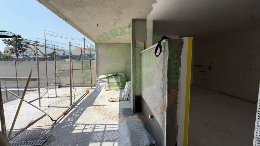 Moradia T3 para Venda em Corroios Foto 5