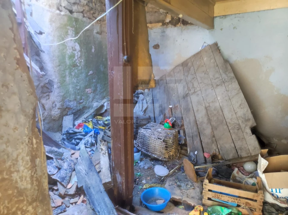 Moradia T2 para Venda em Penso e Freixinho Foto 10